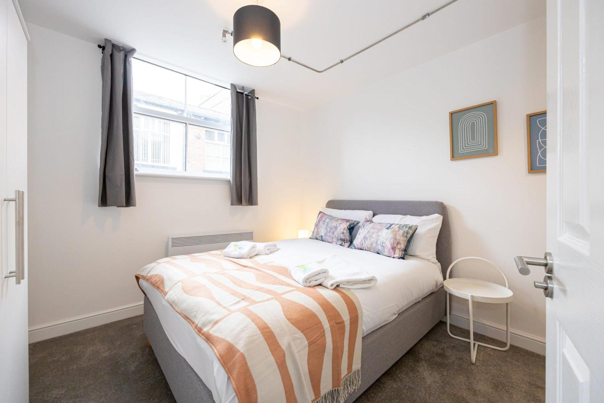 Beautiful 1 Bed 20Mins To Central Manchester Bolton Exterior foto